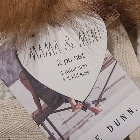 Rae Dunn Mama and Mini Matching Hats NIB Beanie Winter - Picture 3 of 3